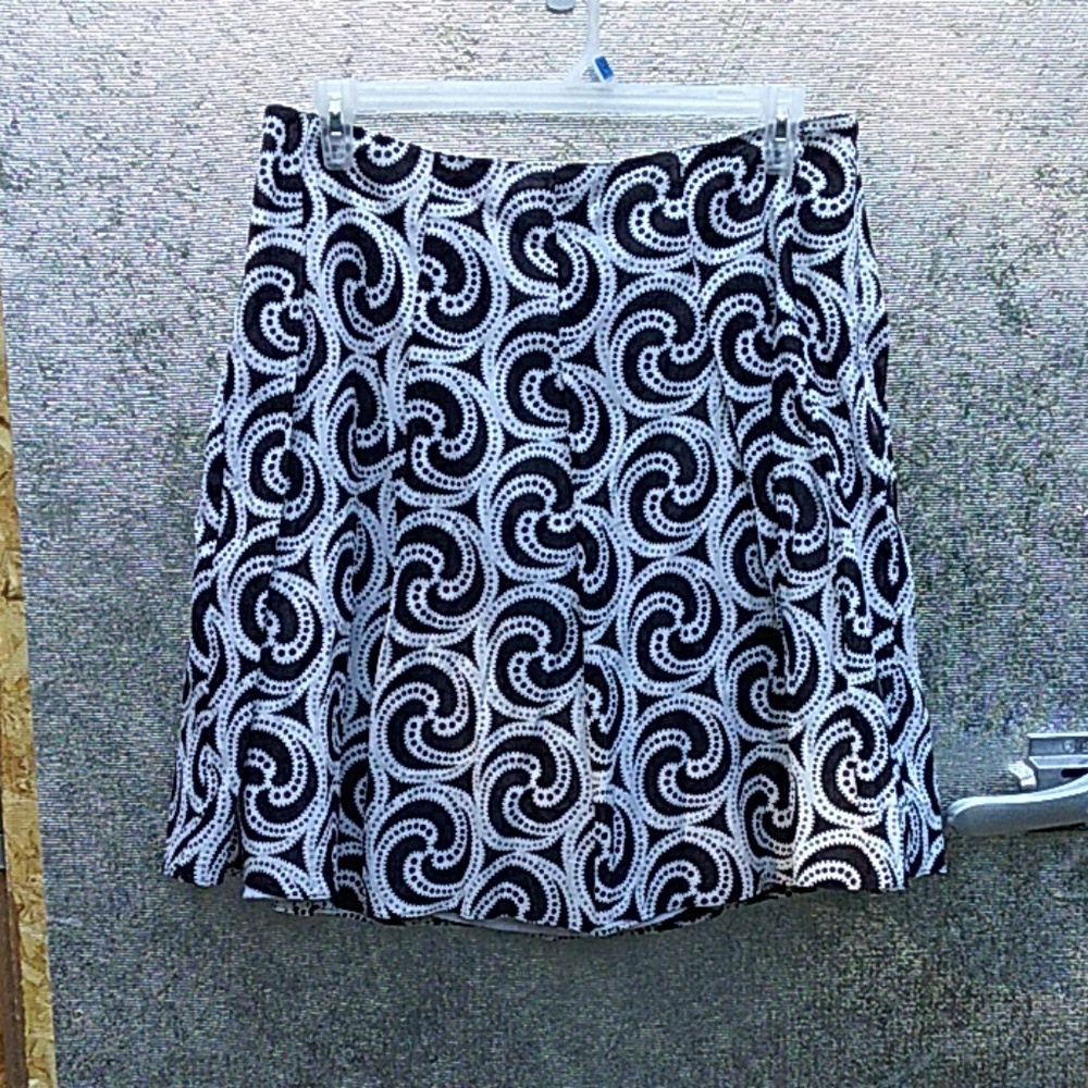 BNWT NY & Co. Cotton midi skirt